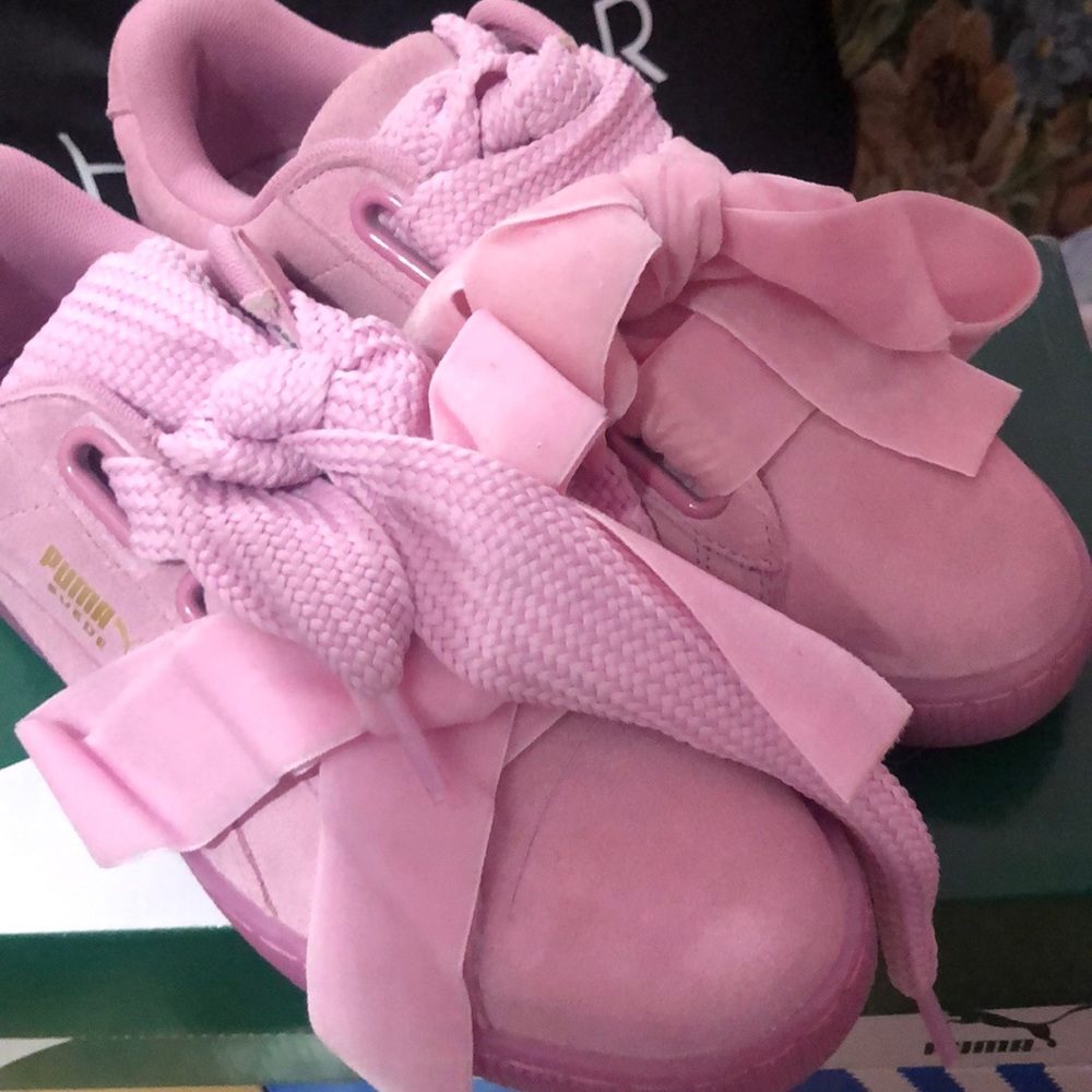 Puma sneakers